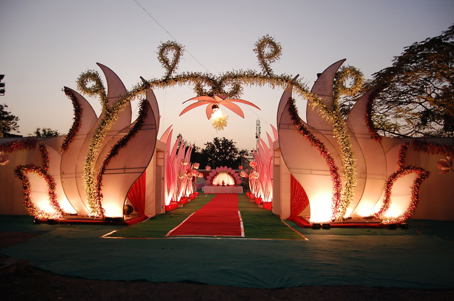 Manufacturers Exporters and Wholesale Suppliers of Lotus Theme Gate 01 Vadodara Gujarat